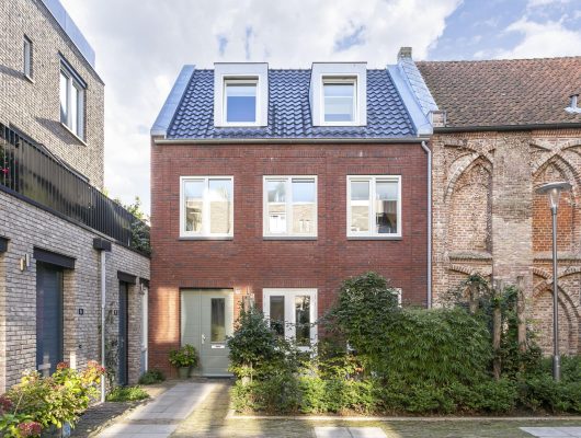 Hoofdfoto van Nijmegen Halvegas 9