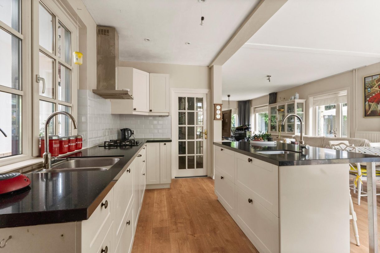 Te koop: Foto Woonhuis aan de Rijksweg 30 in Mook