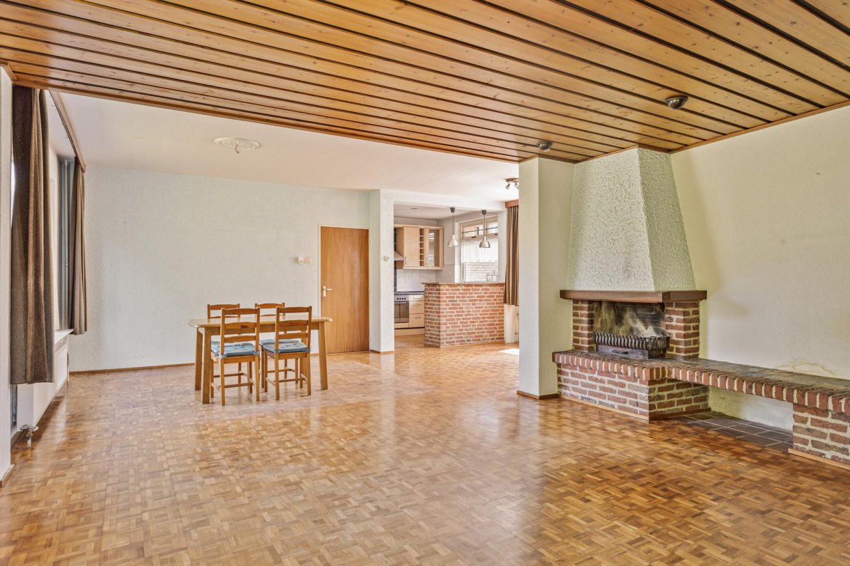 Te koop: Foto Woonhuis aan de Zandsedwarsstraat 8 in Huissen