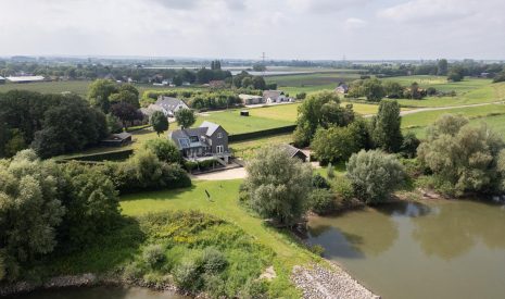 Te koop: Foto Woonhuis aan de Rijndijk 4 in Doornenburg