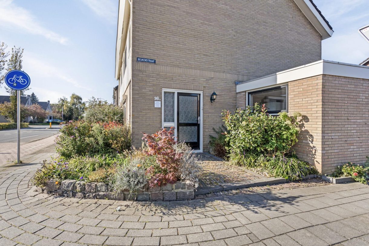 Te koop: Foto Woonhuis aan de Karstraat 16a in Huissen