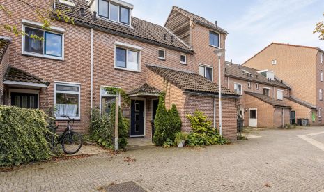 Te koop: Foto Woonhuis aan de Bessenmaat 52 in Huissen