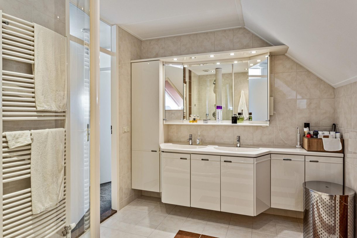 Te koop: Foto Appartement aan de Raadhuisplein 26 in Huissen