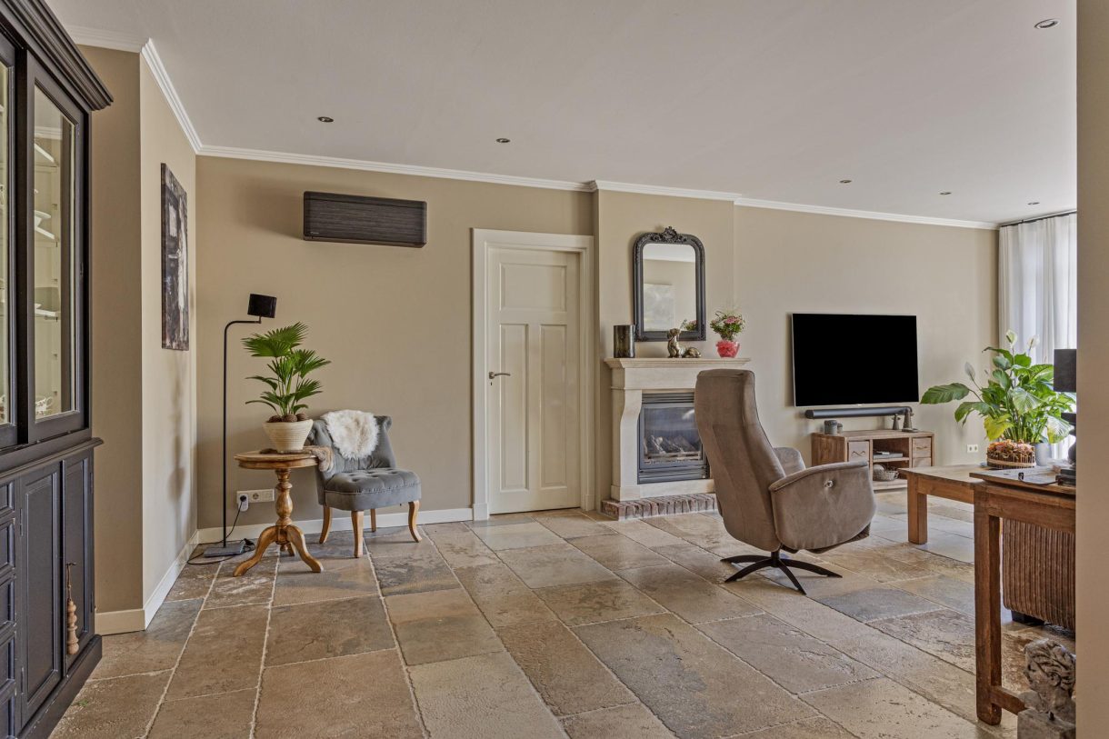 Te koop: Foto Woonhuis aan de Pastoor Versteegstraat 2 in Angeren