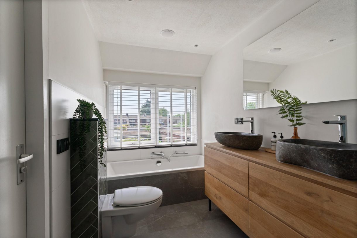 Te koop: Foto Woonhuis aan de Laan 1945 8 in Weurt