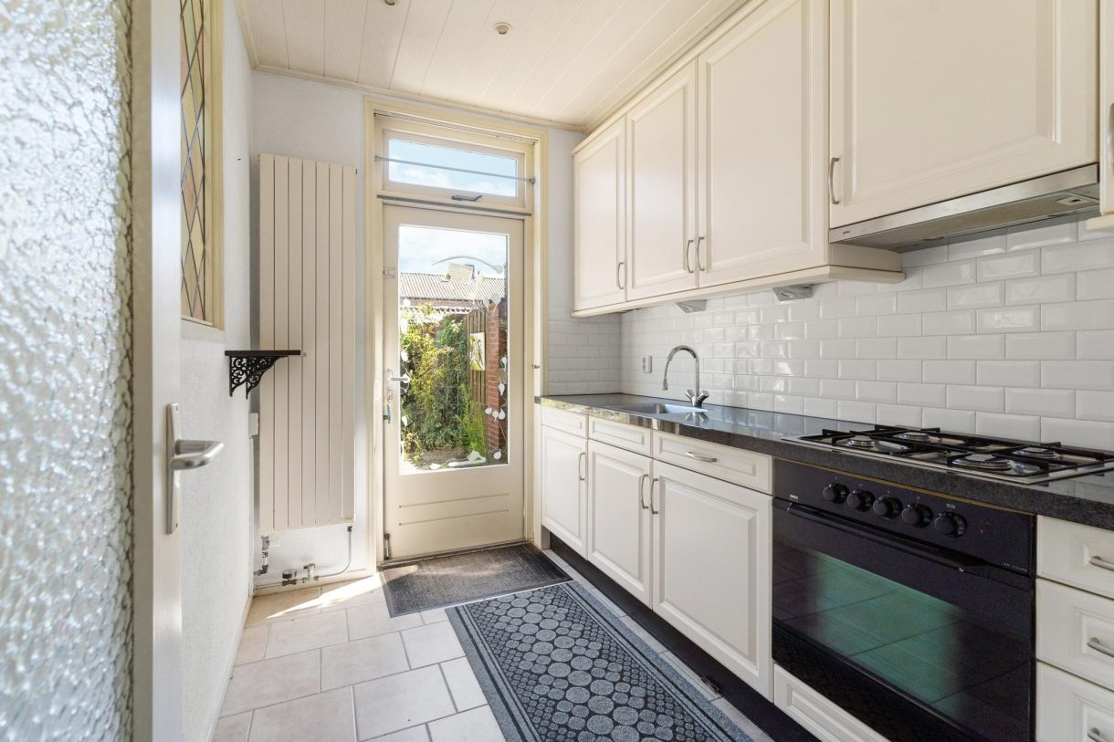 Te koop: Foto Woonhuis aan de Dr.Wierstraat 10 in Grave