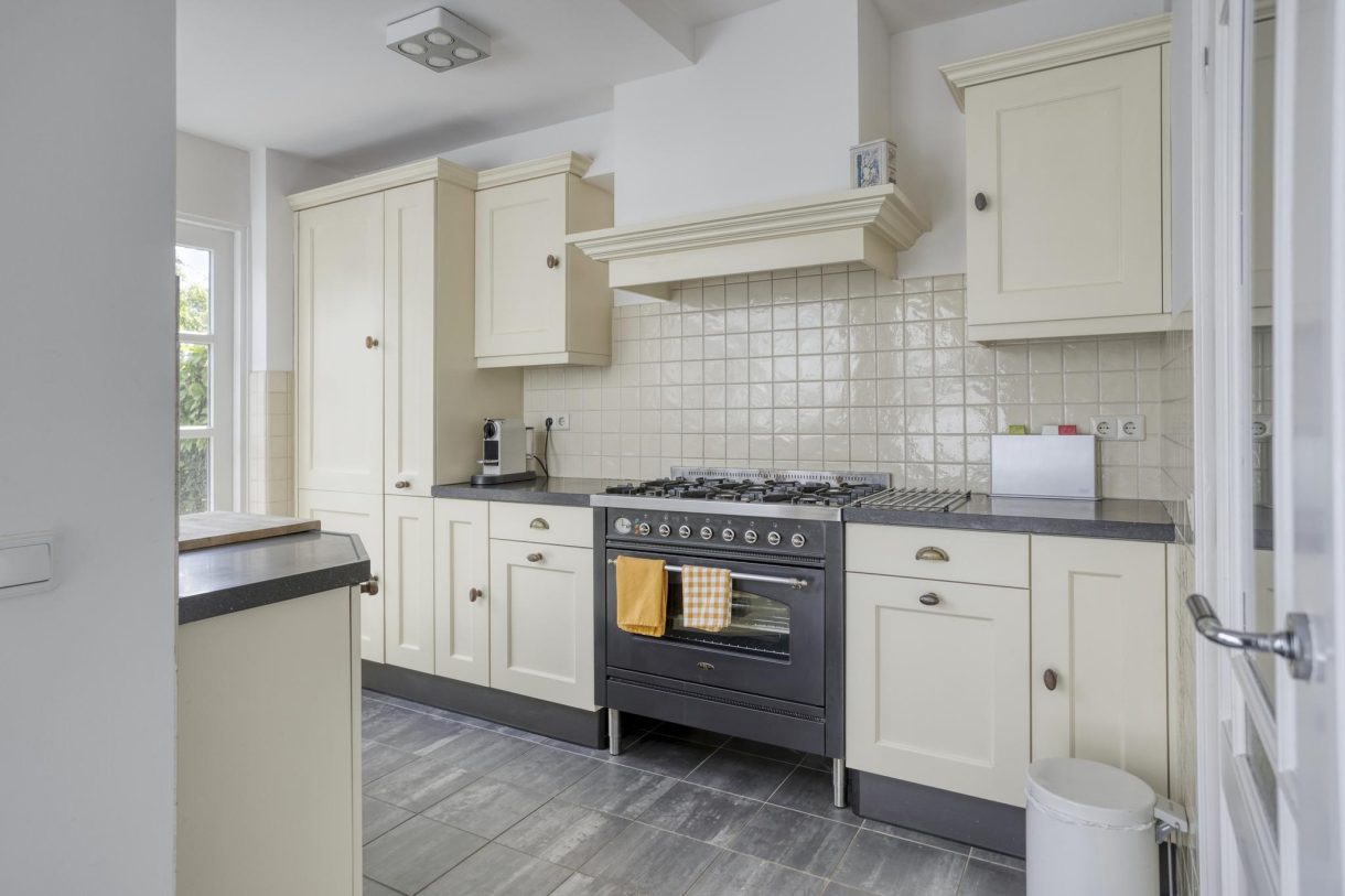 Te koop: Foto Woonhuis aan de Holthuizerdreef 19 in Huissen