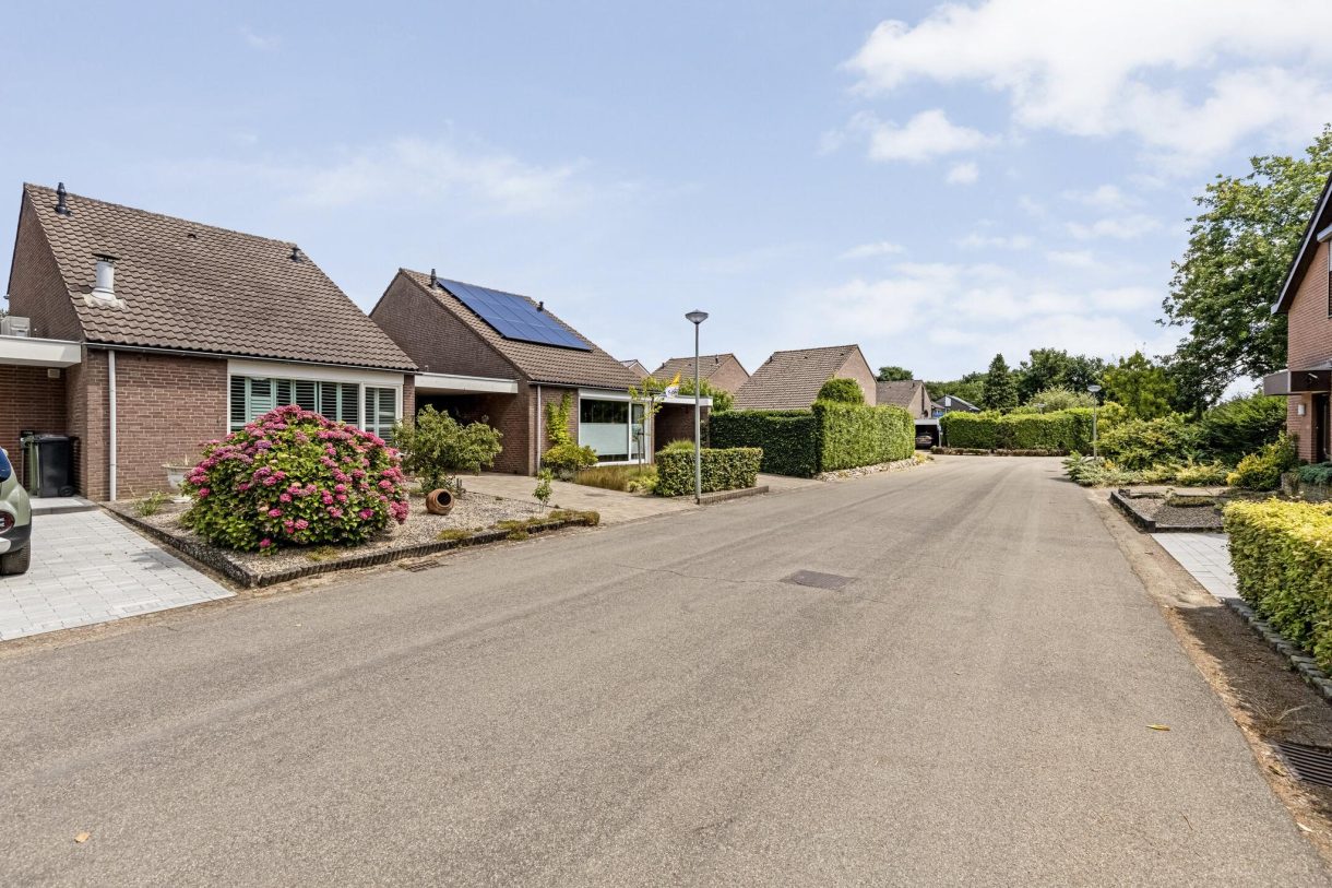 Te koop: Foto Woonhuis aan de Bevelandselaan 7 in Heythuysen