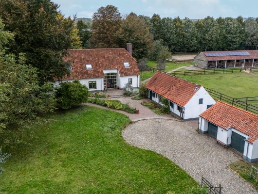 Hoofdfoto van Groesbeek Koningin Wilhelminaweg 45