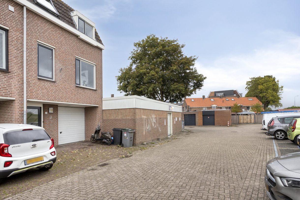 Te koop: Foto Woonhuis aan de Rijnstraat 21 in Huissen