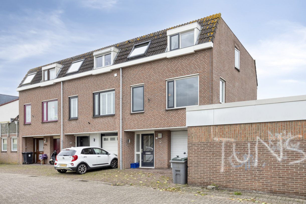 Te koop: Foto Woonhuis aan de Rijnstraat 21 in Huissen