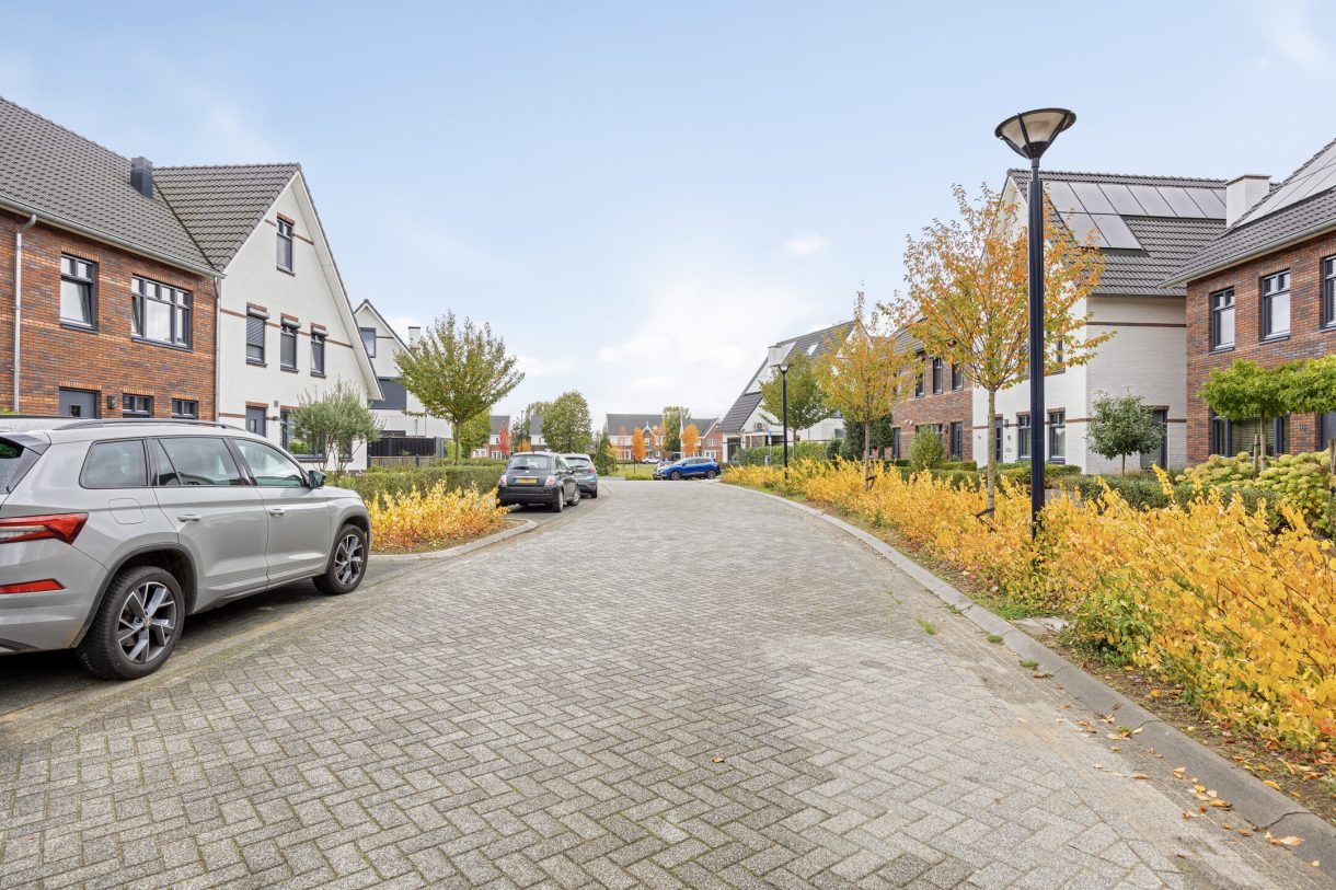 Te koop: Foto Woonhuis aan de Fibulastraat 12 in Huissen