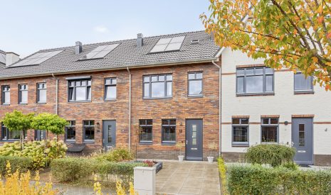Te koop: Foto Woonhuis aan de Fibulastraat 12 in Huissen